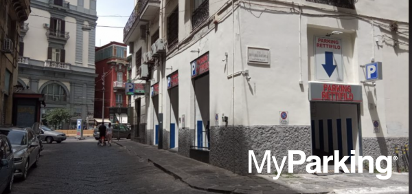 Parking Rettifilo