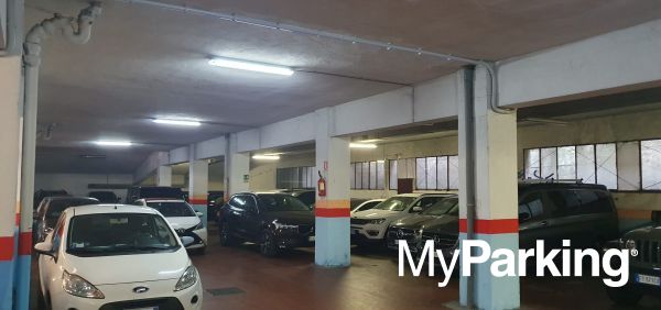 Autorimessa Schiavi di Abruzzo 2000