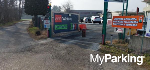 Avioparking Malpensa Scoperto