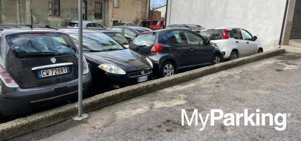 Meridional Parking