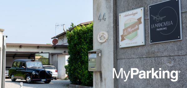 La Manovella Parking