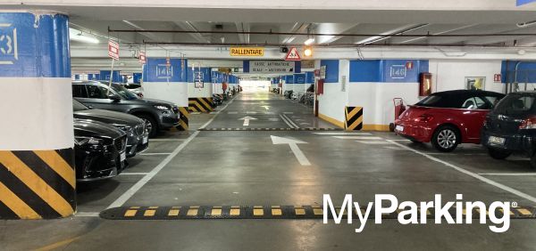 Autopark Commenda San Barnaba