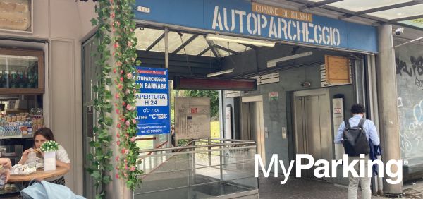 Autopark Commenda San Barnaba