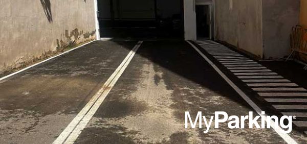 ParkingAVE Estación Renfe Valencia