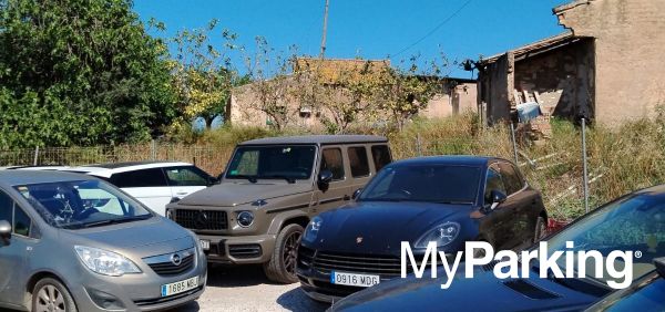 Gold Parking Málaga Aeropuerto [Lavado Exterior Gratis]