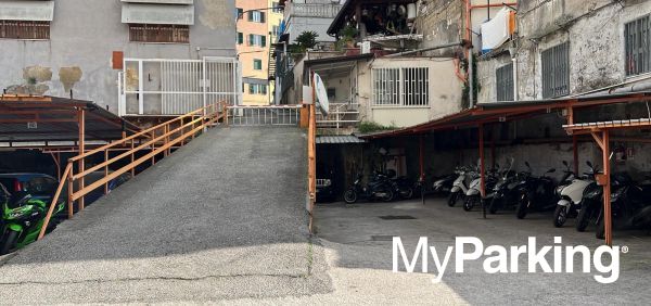 Autorimessa Materdei