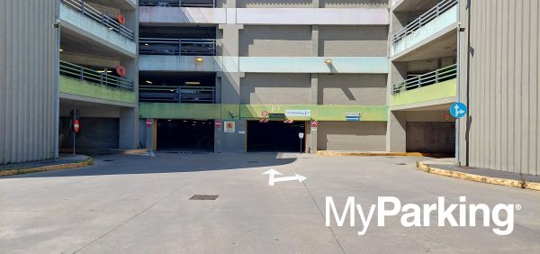 Parcheggio Famagosta ATM