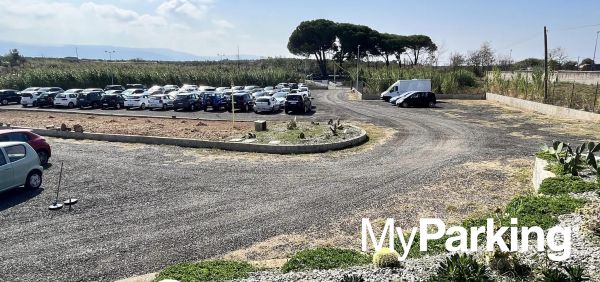 Fly Parking Lamezia 2