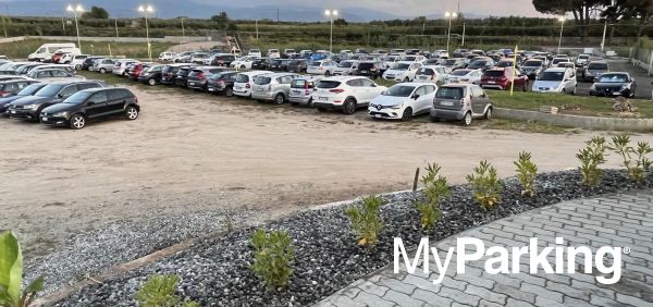 Fly Parking Lamezia 2
