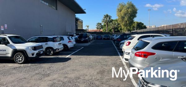 Borgo Palombaio Parking