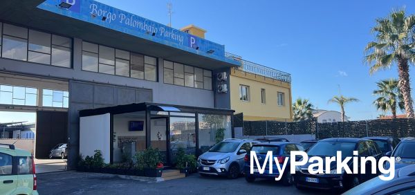 Borgo Palombaio Parking