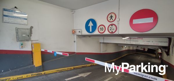 Parking Diagonal Rambla