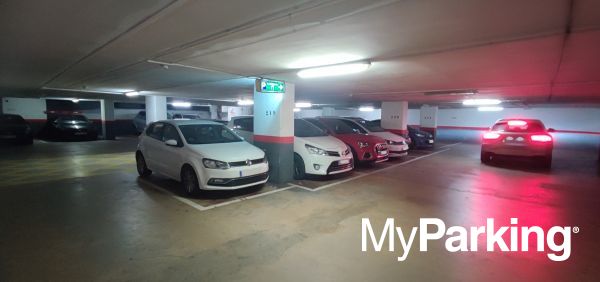 Parking Diagonal Rambla