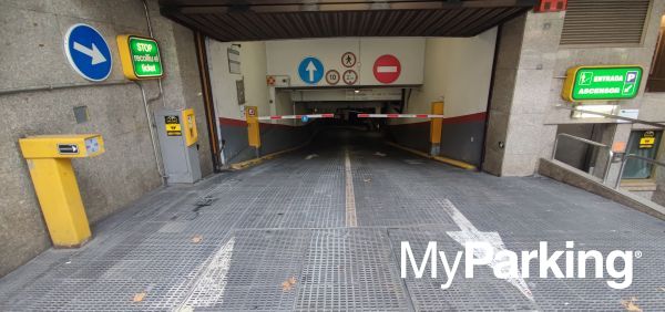 Parking Diagonal Rambla