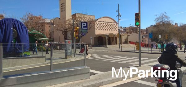 Parking Mercat La Florida