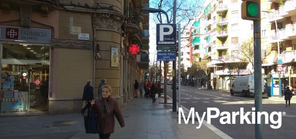 Parking Mercat de Sants