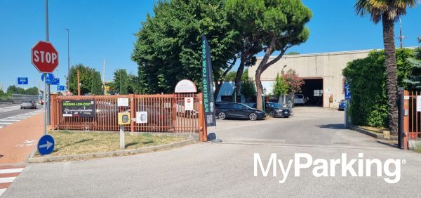 Parking Low-Cost Venezia