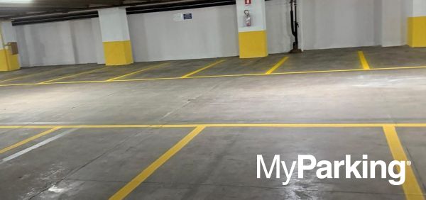 Autosilo Gold Parking Bari