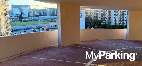 Autosilo Gold Parking Bari