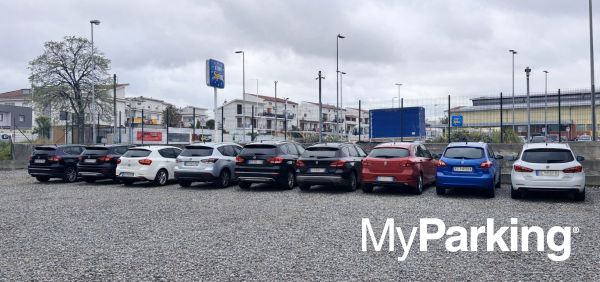 Petit Parking