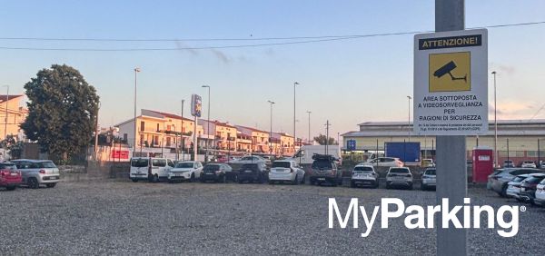 Petit Parking