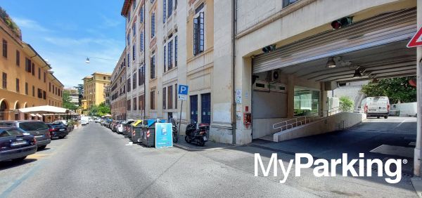 Autosilo Mantova