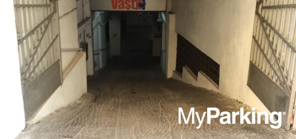 Parking Vasto