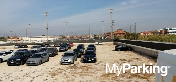 Leonardo Parking Fiumicino