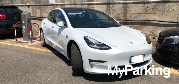 Fly Parking Lamezia Myparking