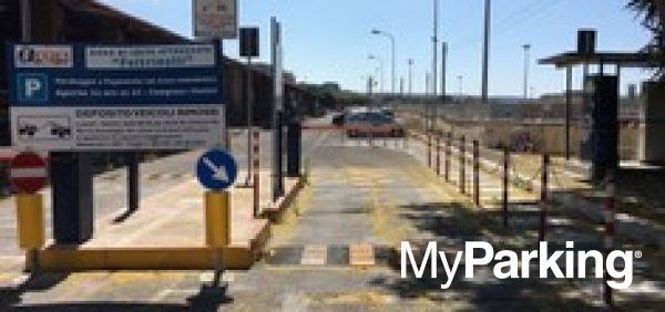 Parcheggio Feltrinelli