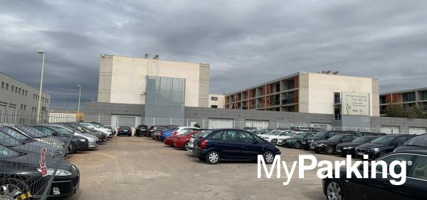 Parking Khan Aeropuerto Valencia
