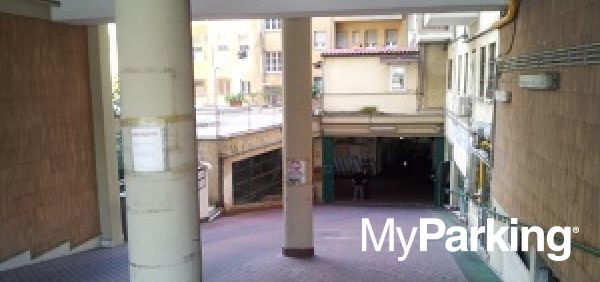 Autorimessa Rossocinquanta