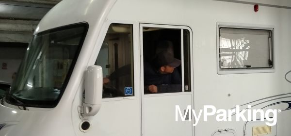 VLC Parking Aeropuerto Valencia [Cubierto]