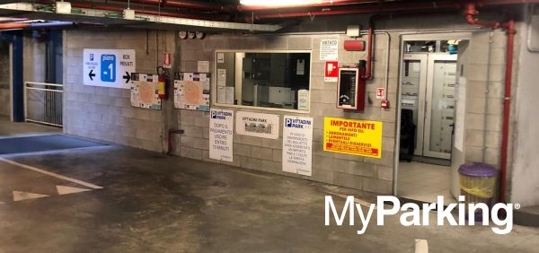 Parcheggio Vittadini Bocconi