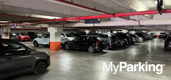 Airport Parking Bari