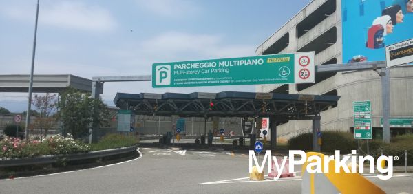 Multipiano Scoperto P5 Torino Airport